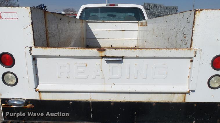 image for item DC5565 2006 Ford F250 Super Duty utility bed pickup truck