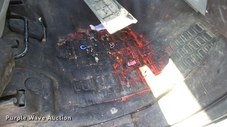 image for item DC5566 2012 Ford F250 Super Duty utility bed pickup truck