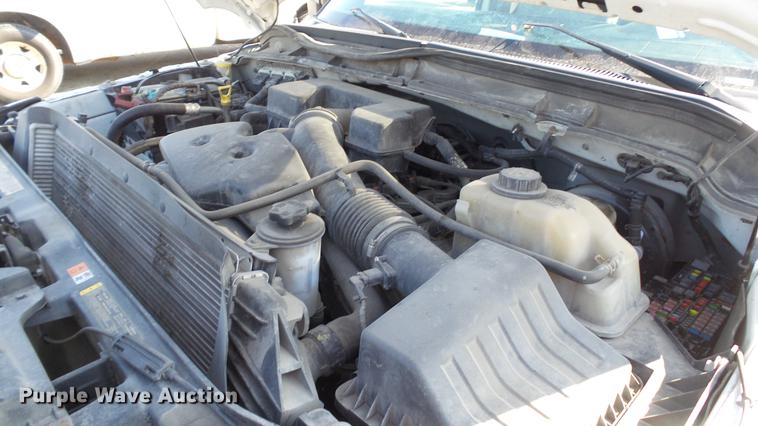 image for item DC5566 2012 Ford F250 Super Duty utility bed pickup truck