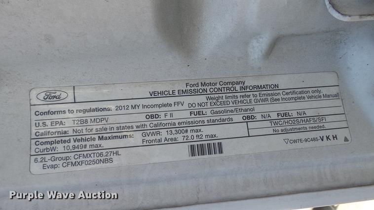 image for item DC5566 2012 Ford F250 Super Duty utility bed pickup truck