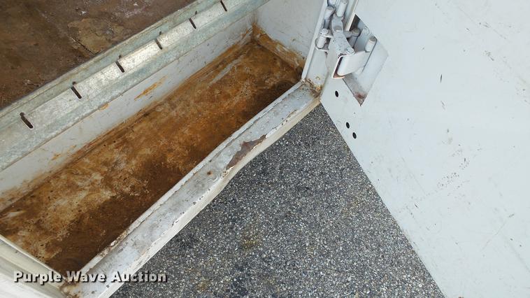 image for item DC5566 2012 Ford F250 Super Duty utility bed pickup truck