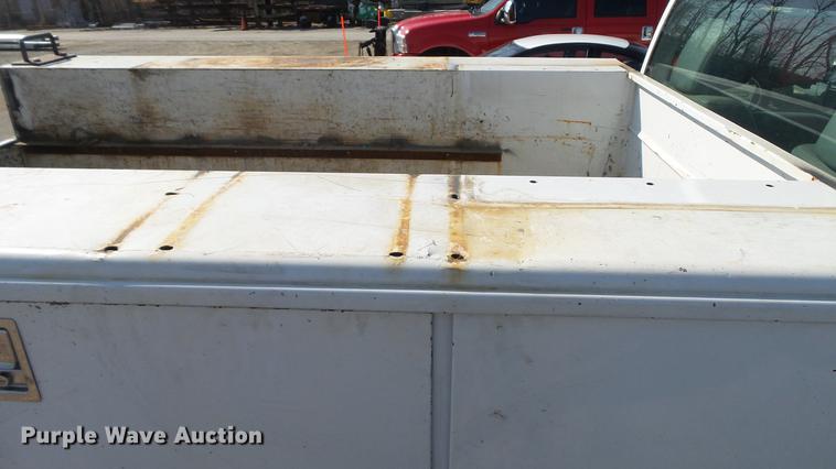 image for item DC5566 2012 Ford F250 Super Duty utility bed pickup truck