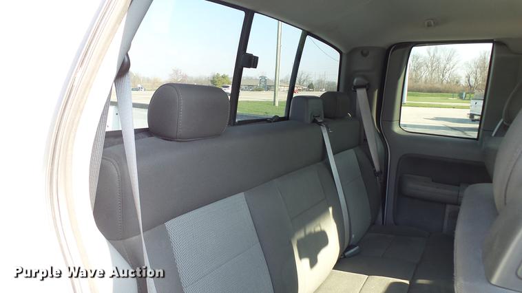 image for item DC5568 2005 Ford F150 XLT SuperCab pickup truck