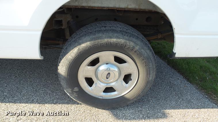 image for item DC5568 2005 Ford F150 XLT SuperCab pickup truck