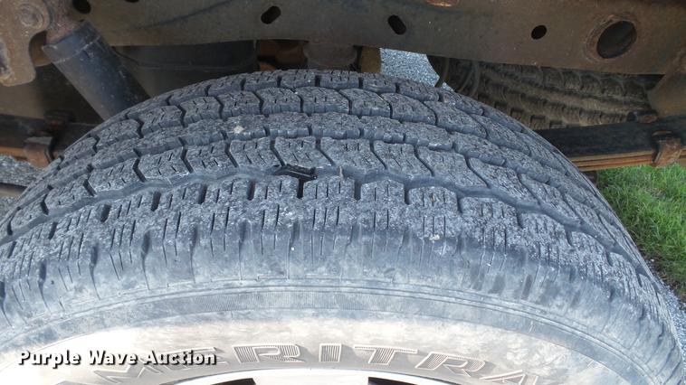 image for item DC5568 2005 Ford F150 XLT SuperCab pickup truck