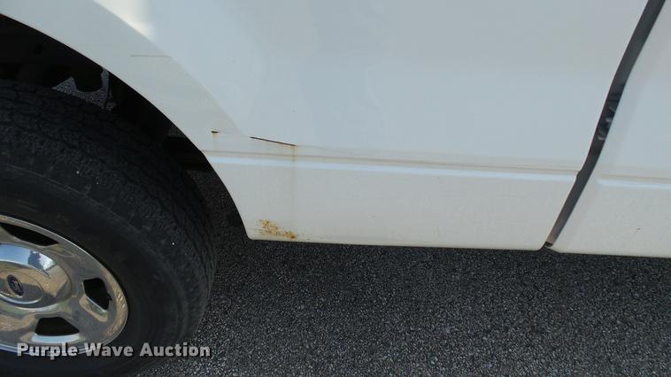 image for item DC5568 2005 Ford F150 XLT SuperCab pickup truck