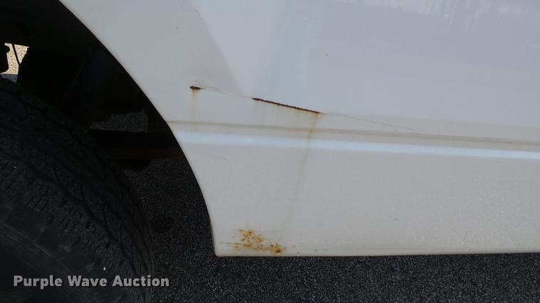 image for item DC5568 2005 Ford F150 XLT SuperCab pickup truck