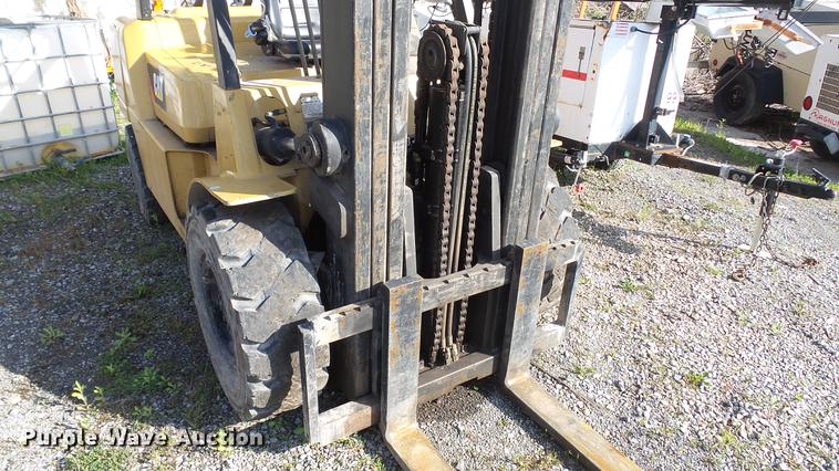 image for item DC5570 Caterpillar GP45K-LP forklift