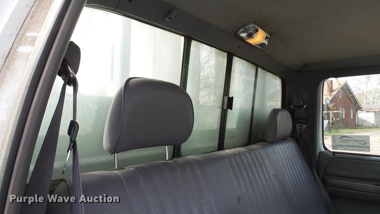 image for item DC5573 1995 Ford F450 bucket truck