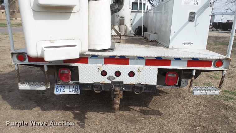 image for item DC5573 1995 Ford F450 bucket truck