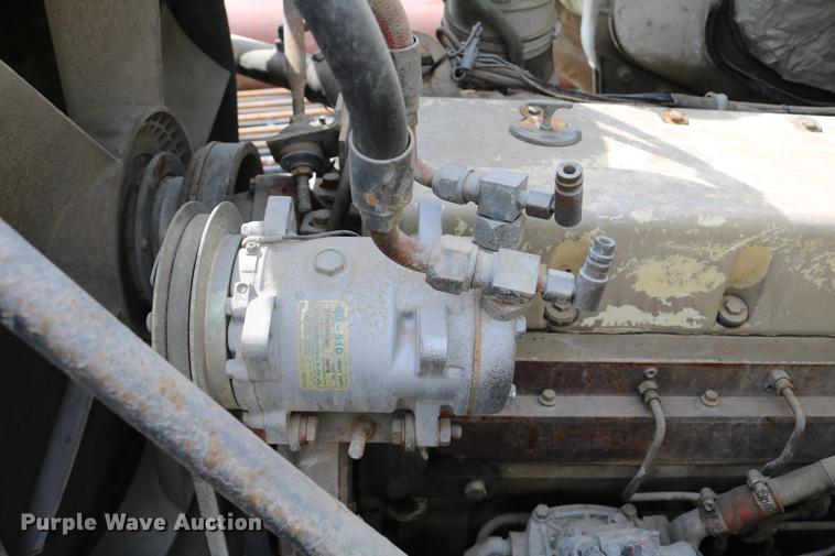 image for item DC7630 1984 White Volvo WCS 42T service truck with crane