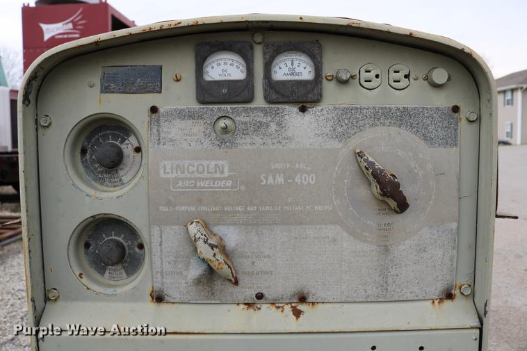 image for item DC7631 Lincoln F245 Sam 400 arc welder