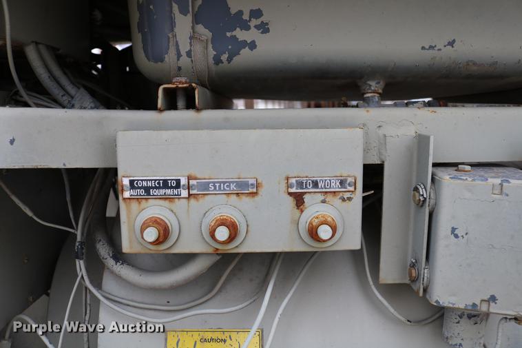 image for item DC7631 Lincoln F245 Sam 400 arc welder