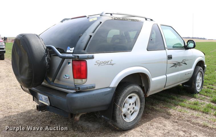 image for item DC7648 1996 Chevrolet Blazer LS SUV