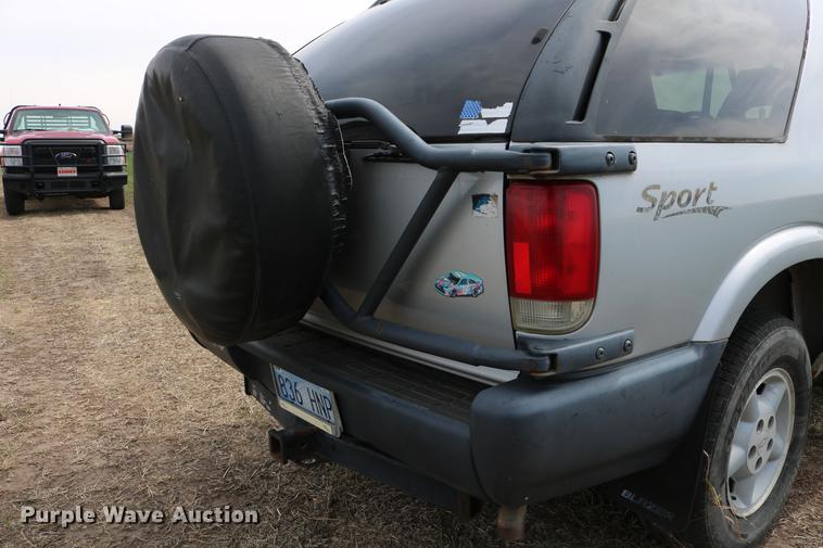 image for item DC7648 1996 Chevrolet Blazer LS SUV