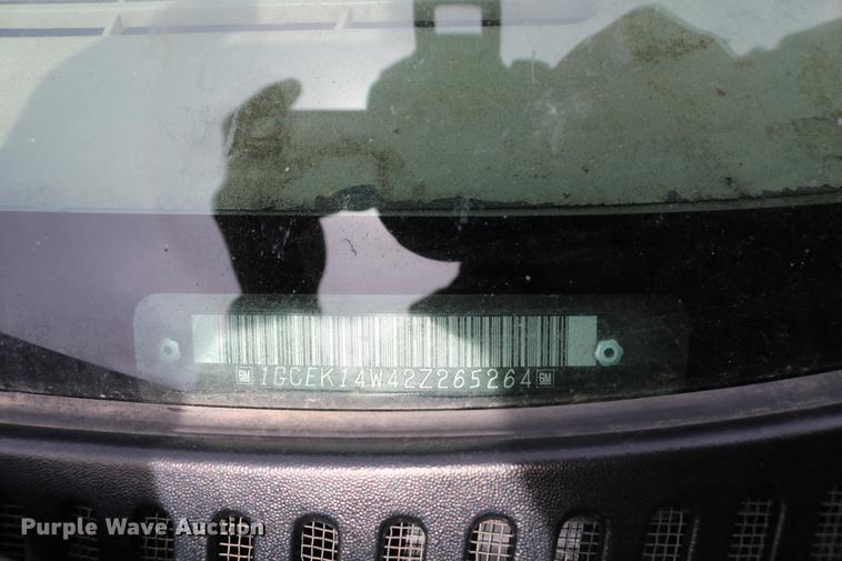 image for item DC7649 2002 Chevrolet Silverado 1500 pickup truck