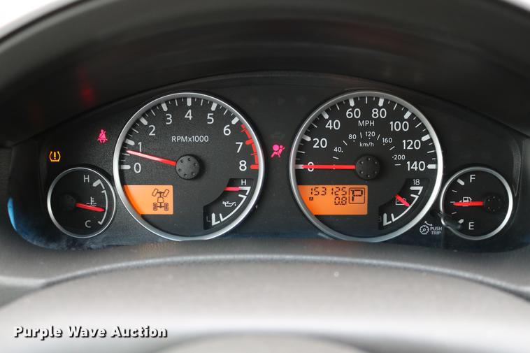 image for item DC7652 2006 Nissan Pathfinder LE SUV