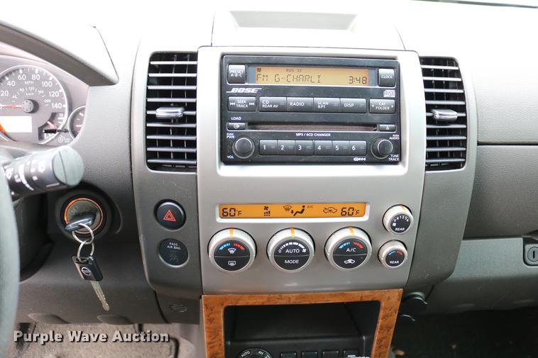 image for item DC7652 2006 Nissan Pathfinder LE SUV