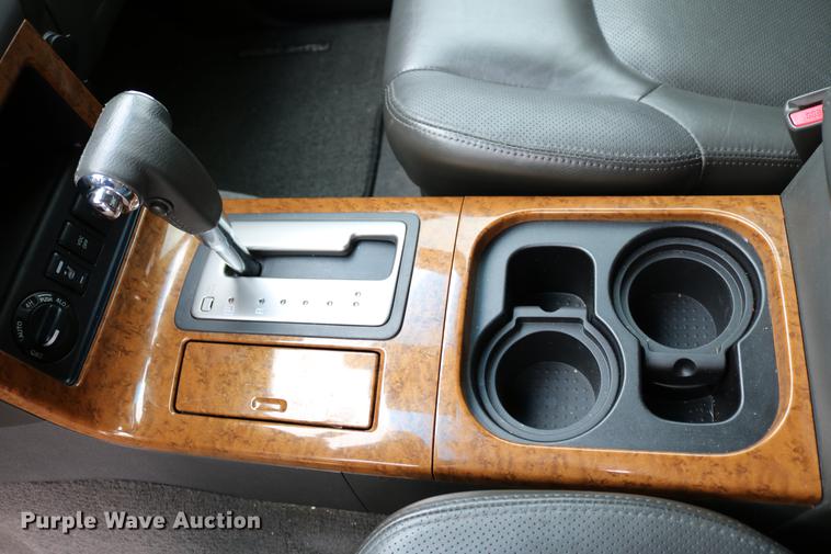 image for item DC7652 2006 Nissan Pathfinder LE SUV