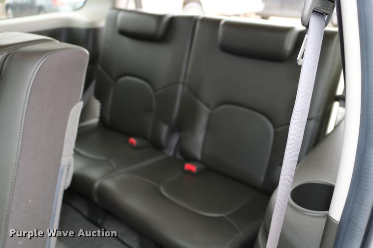 image for item DC7652 2006 Nissan Pathfinder LE SUV