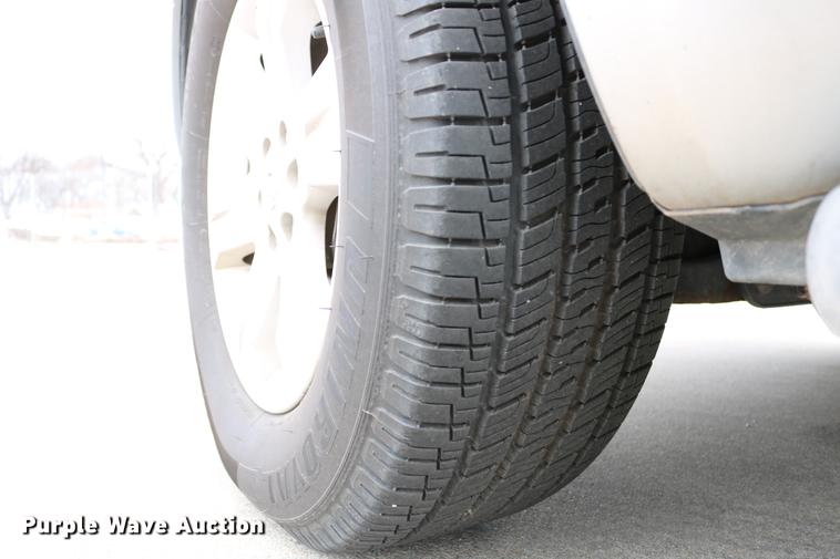 image for item DC7652 2006 Nissan Pathfinder LE SUV