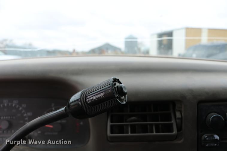 image for item DC7654 1999 Ford F250 Super Duty Crew Cab pickup truck