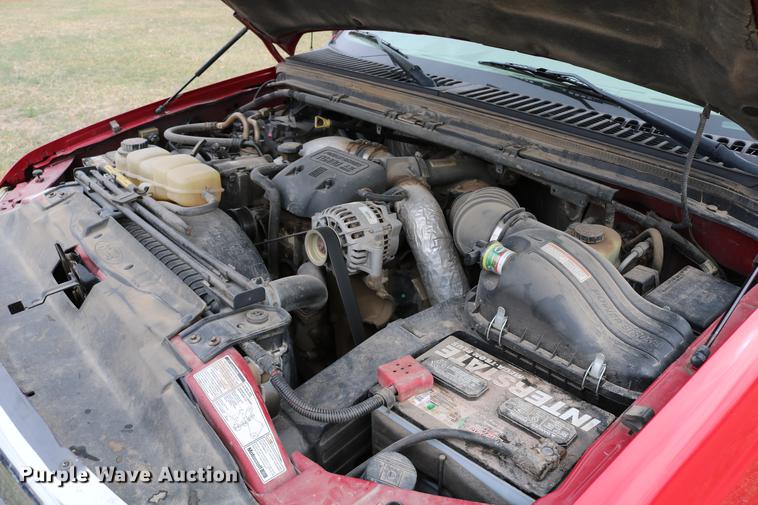 image for item DC7654 1999 Ford F250 Super Duty Crew Cab pickup truck