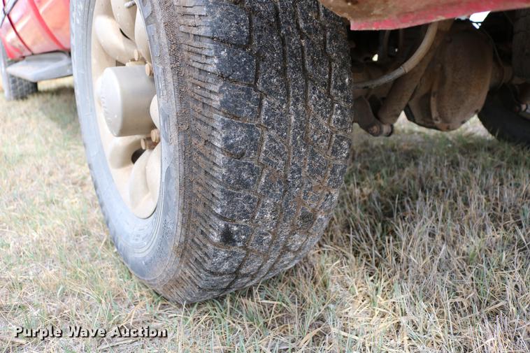 image for item DC7654 1999 Ford F250 Super Duty Crew Cab pickup truck