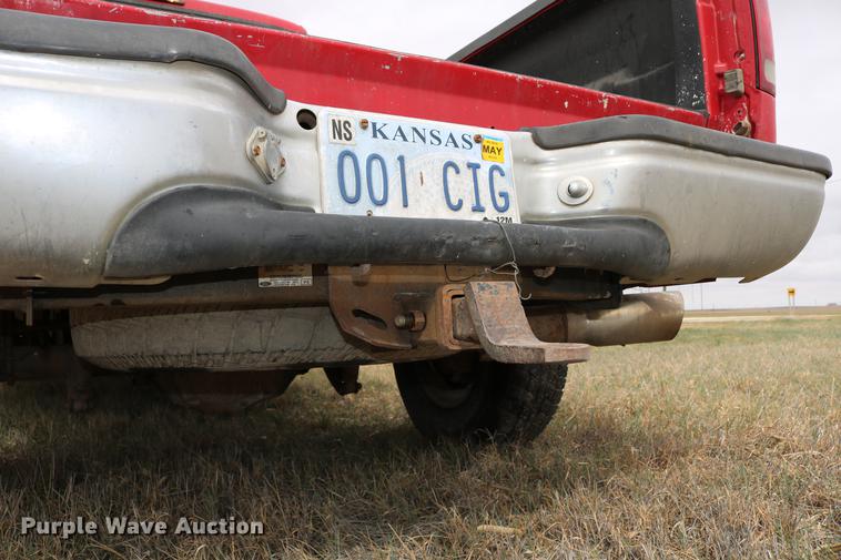 image for item DC7654 1999 Ford F250 Super Duty Crew Cab pickup truck