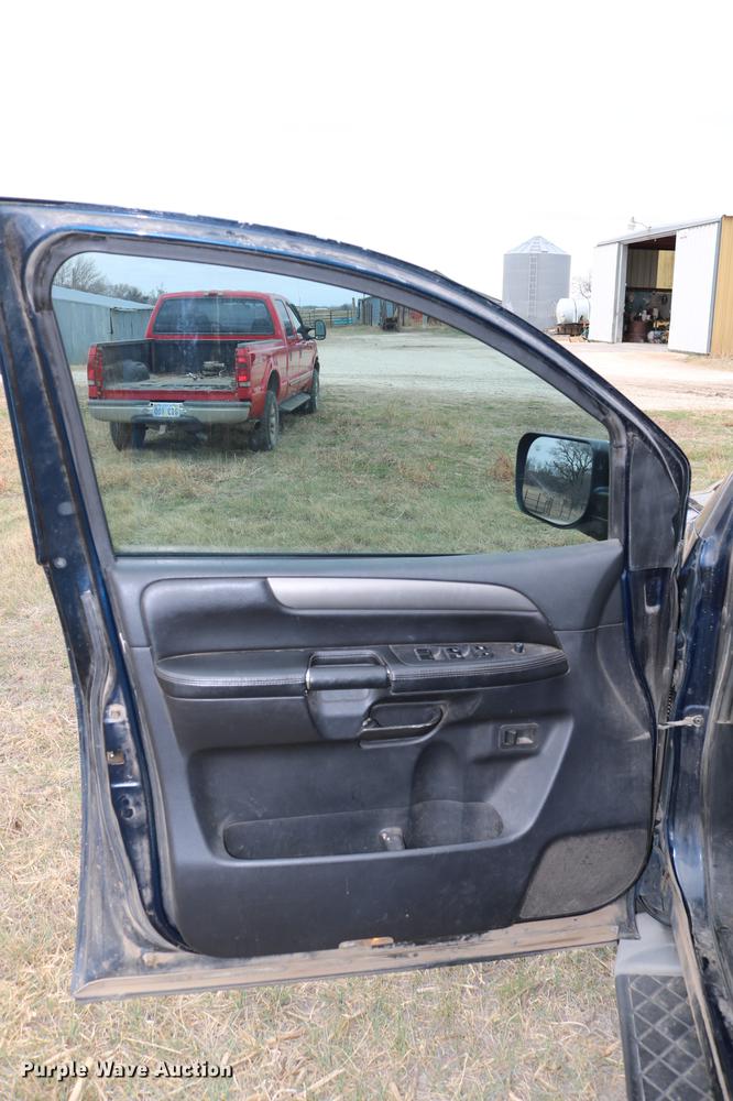 image for item DC7655 2008 Nissan Armada SE SUV