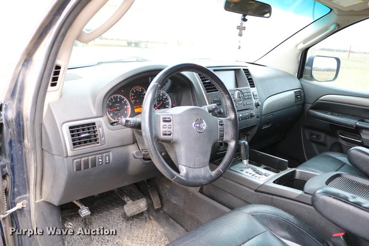 image for item DC7655 2008 Nissan Armada SE SUV