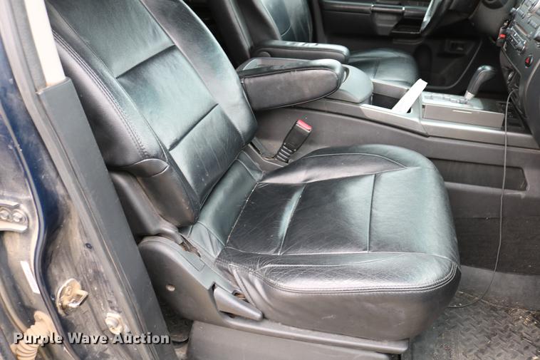 image for item DC7655 2008 Nissan Armada SE SUV