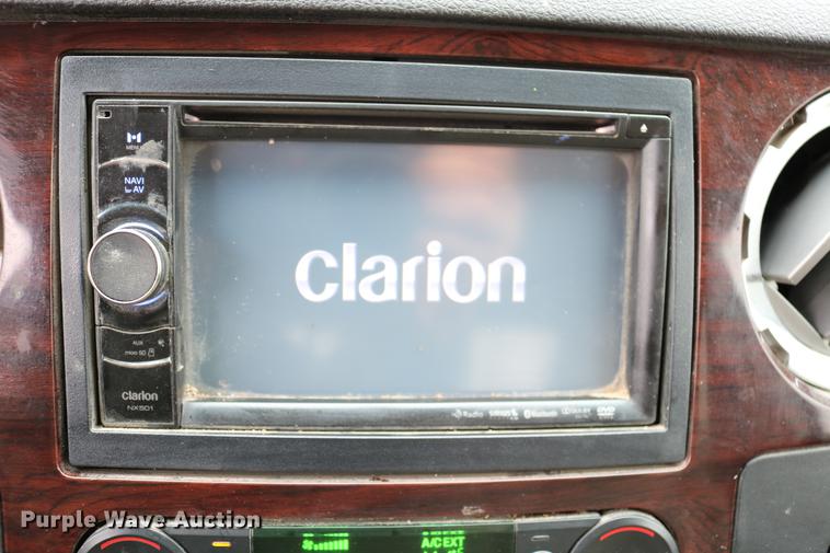 image for item DC7656 2008 Ford F350 Super Duty Crew Cab pickup truck