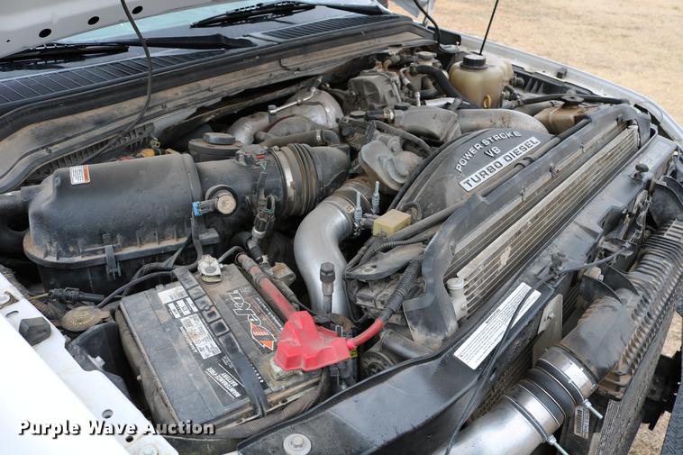 image for item DC7656 2008 Ford F350 Super Duty Crew Cab pickup truck