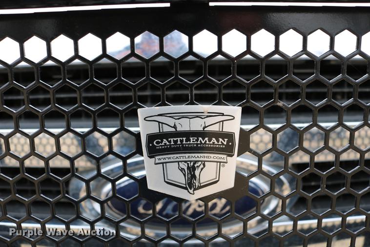 image for item DC7656 2008 Ford F350 Super Duty Crew Cab pickup truck