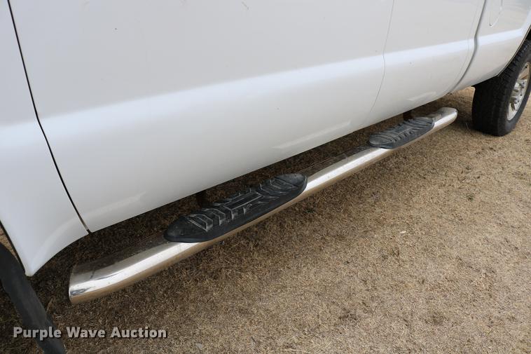 image for item DC7656 2008 Ford F350 Super Duty Crew Cab pickup truck