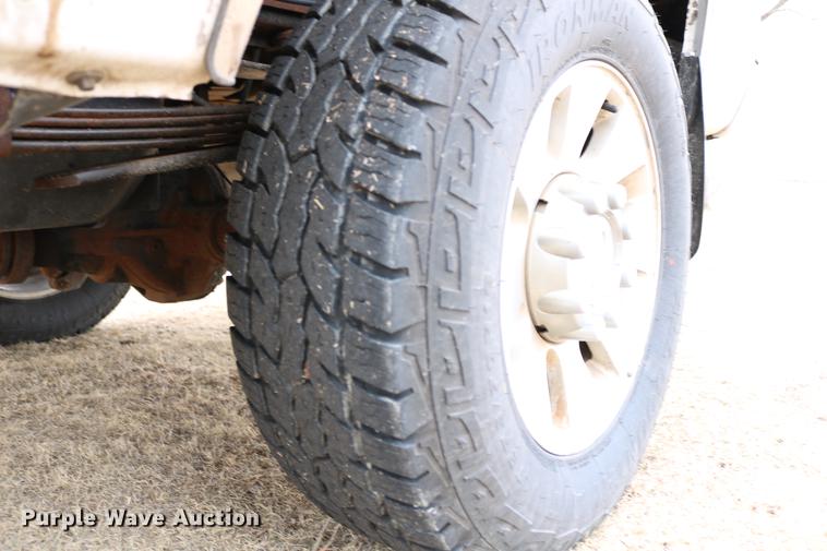 image for item DC7656 2008 Ford F350 Super Duty Crew Cab pickup truck