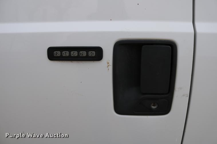 image for item DC7656 2008 Ford F350 Super Duty Crew Cab pickup truck