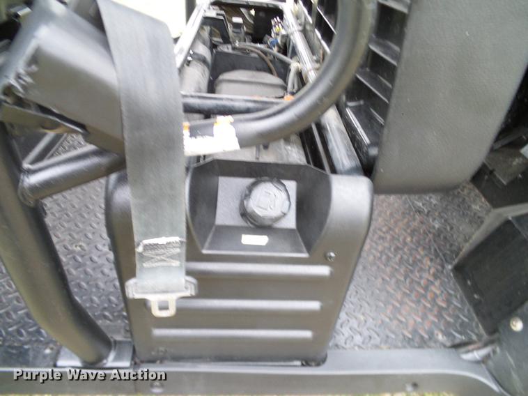 image for item DD1295 2013 Kawasaki Mule 4010 utility vehicle