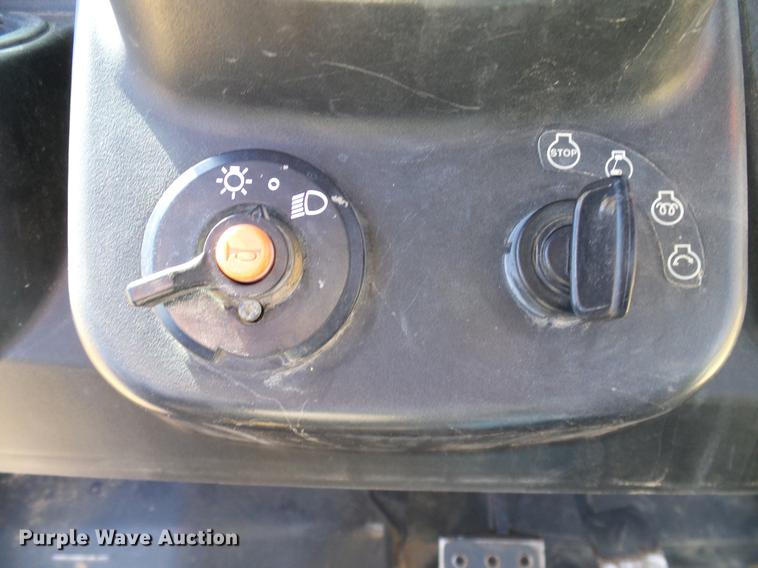 image for item DD1341 2012 Kubota RTV114DCPX UTV