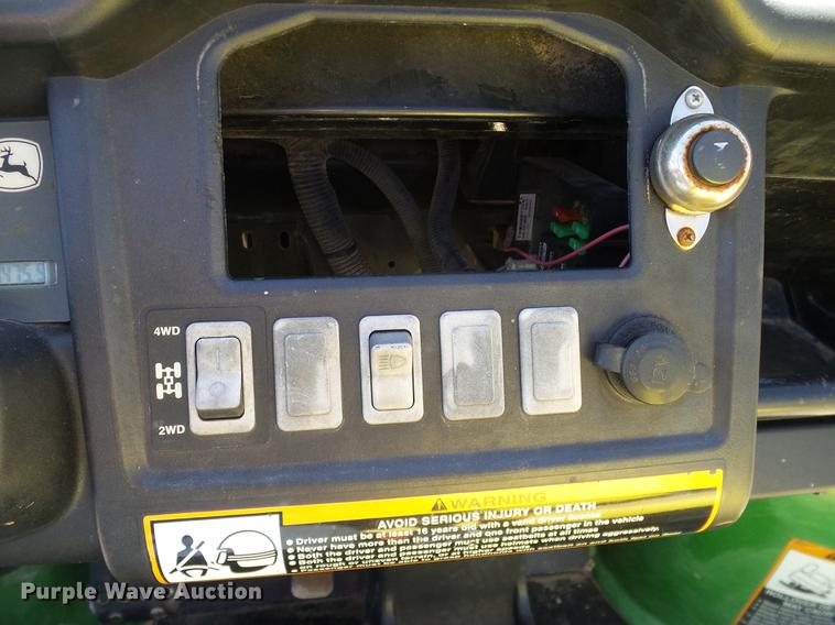 image for item DD1342 2013 John Deere Gator HPX UTV