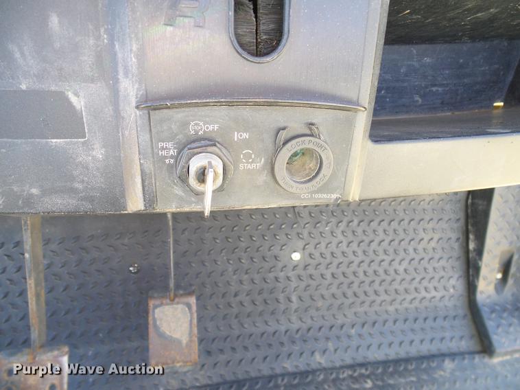 image for item DD1343 2012 Club Car XRT1550 UTV