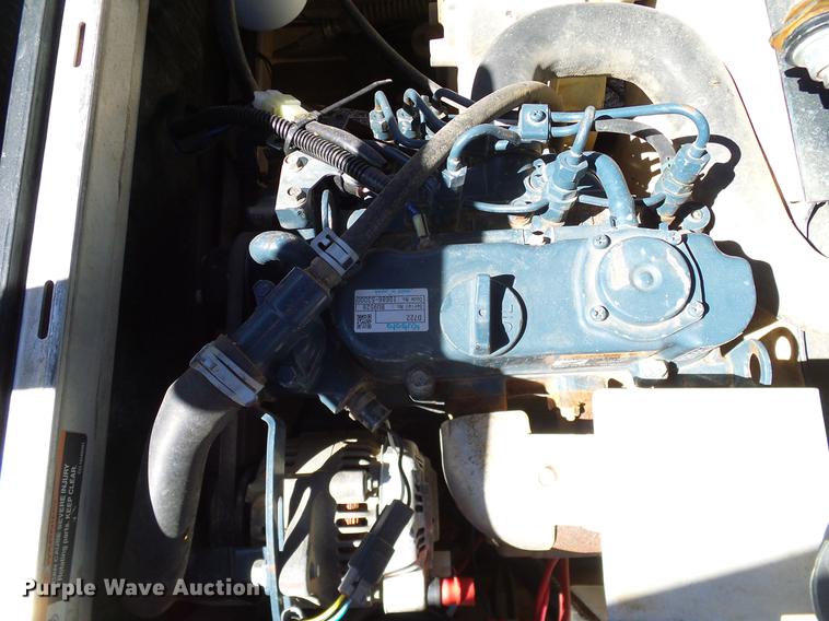 image for item DD1343 2012 Club Car XRT1550 UTV