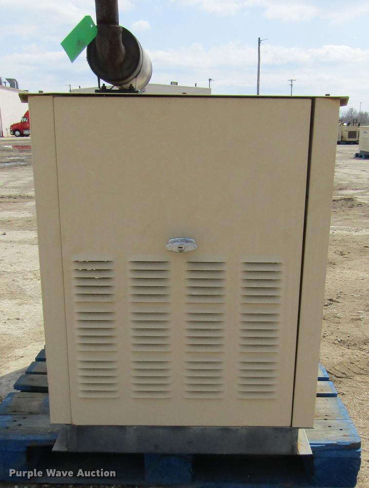 image for item DD2703 1998 Generac 00995-0 generator