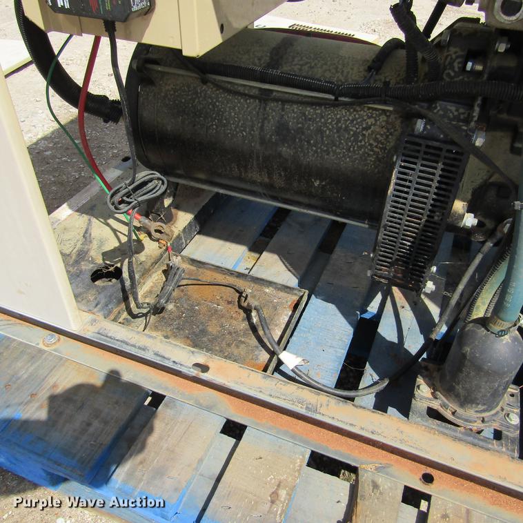 image for item DD2703 1998 Generac 00995-0 generator