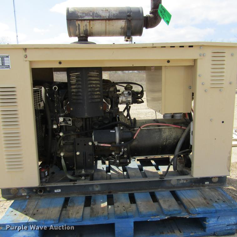 image for item DD2703 1998 Generac 00995-0 generator