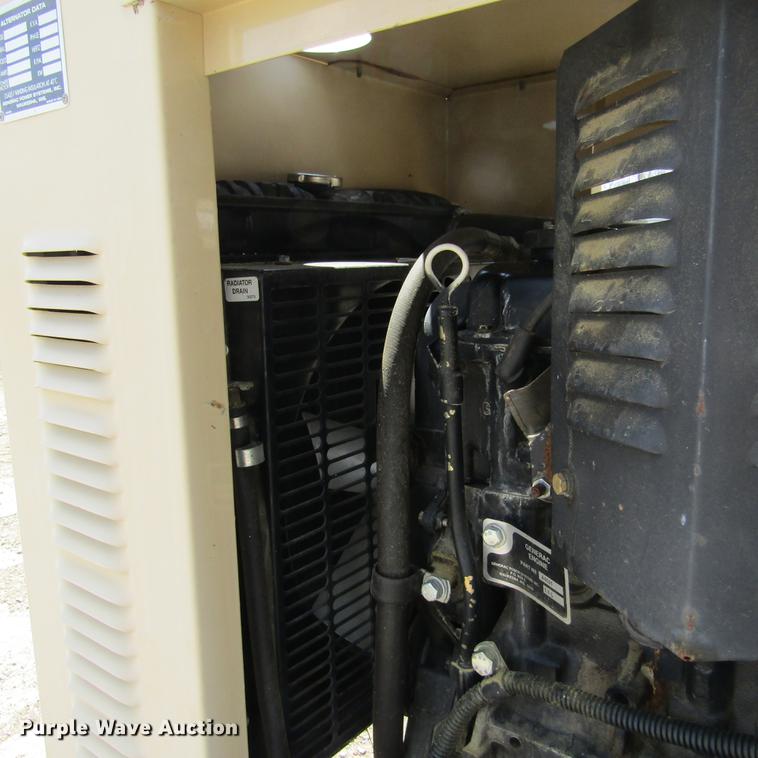 image for item DD2703 1998 Generac 00995-0 generator