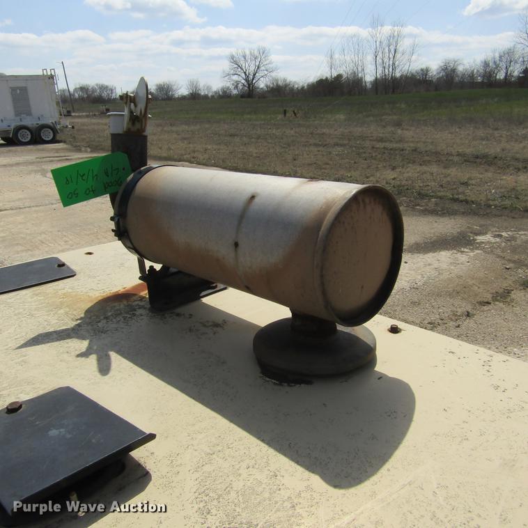 image for item DD2704 1998 Generac 00754-1 generator