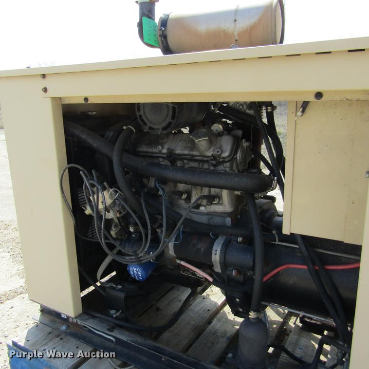 image for item DD2704 1998 Generac 00754-1 generator