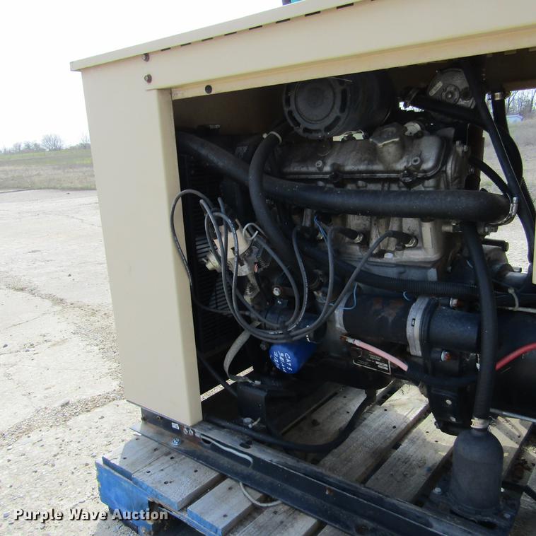image for item DD2704 1998 Generac 00754-1 generator